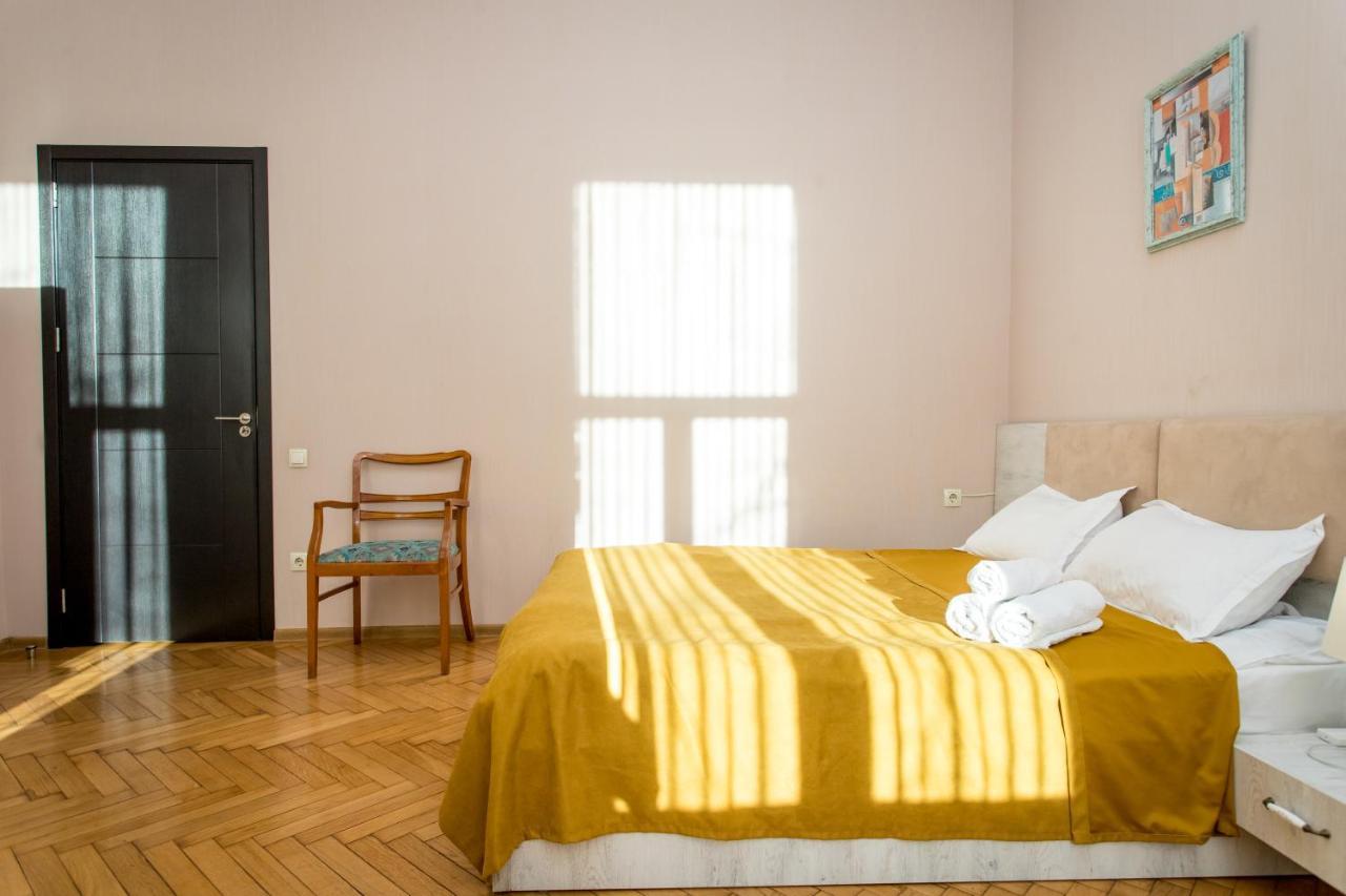 Hb Apartments Mari Brose Tbilisi Zewnętrze zdjęcie