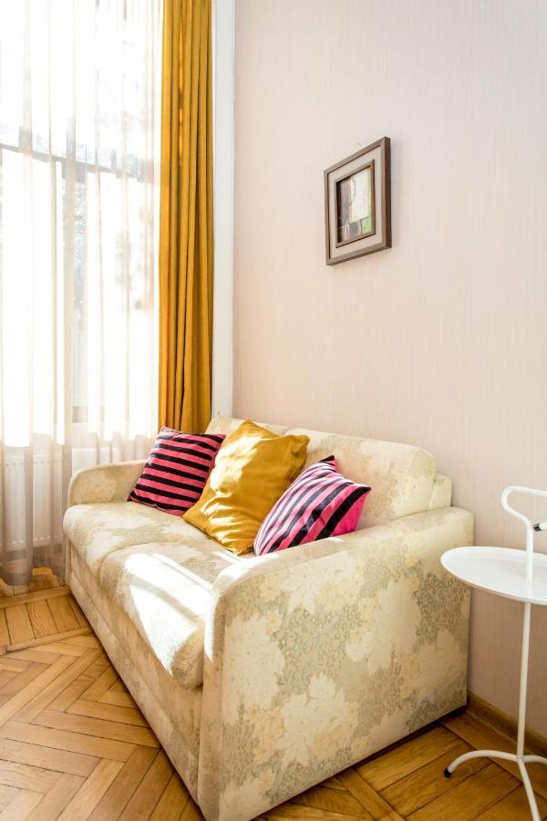 Hb Apartments Mari Brose Tbilisi Zewnętrze zdjęcie